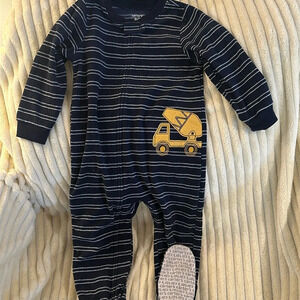 Carter's - long sleeve footed  fleece truck design sleeper. Size 2T
